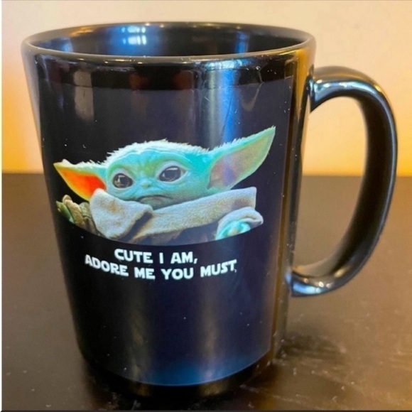 The Child Bundle from Star Wars
Mandelorian Baby Yoda Plush Toy and
Mug - Picture 12 of 12